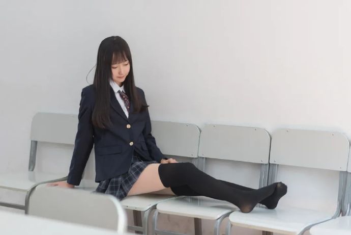 643501ddgy1gypy6e4h7aj20u00k1wf9