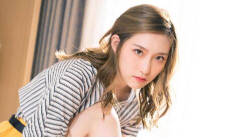 7295afb3a4c44edaa43e9aee6877fa14