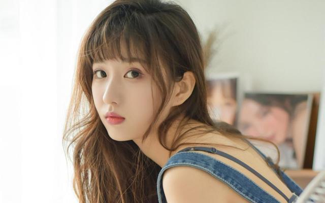 bdf18eabc5104eb4a3b8383edc8d9be9